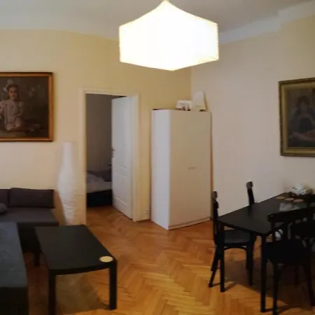 شقة Apartament Florianska 3 كراكوفيا